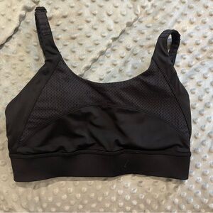 Everyday Black Wireless Sports Bra - Lightweight Support